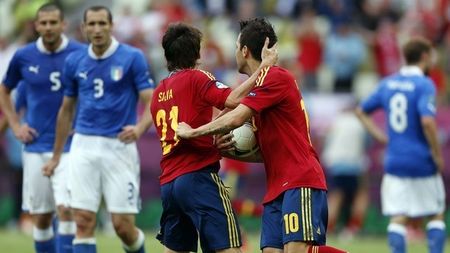 Adoptă Del Bosque modelul Low? **Spaniolul se gândește să revoluționeze echipa, contra Franței