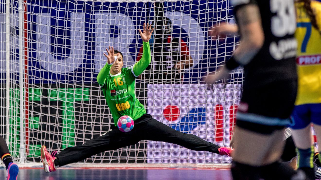 INTERVIU | Curaj și pentru meciul cu Olanda: "Avem capacitatea de a le face față și a câștiga împotriva lor". Cum merge relația Dedu - Dumanska și cum se decide titularizarea portarului la meciuri