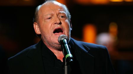 S-a stins marele Joe Cocker, cel mai cunoscut fan al lui Sheffield United. "E o minune să mă uit la fotbal sâmbăta dimineața"