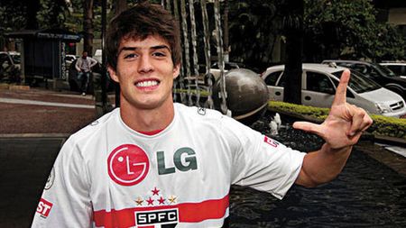 Juventus are sosia lui Kaka!** Vine tot de la Sao Paulo și seamănă incredibil cu mijlocașul lui Real Madrid!