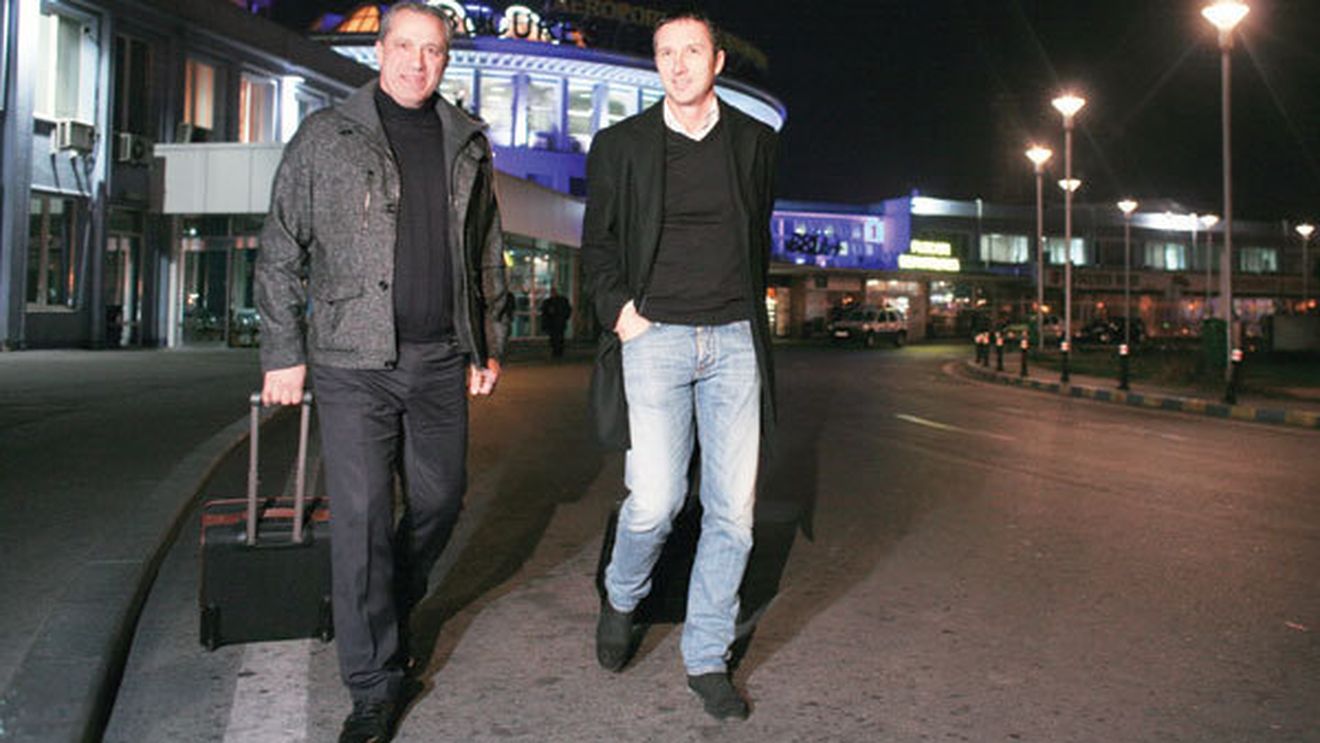 Patru au fost rezolvați, doi urmează să bată palma:** "Sunt singurele posturi descoperite!" Cele două mutări prin care MM încearcă să-și surprindă suporterii