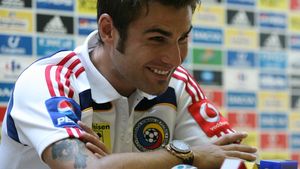 Dragomir, 15.000 â‚¬/ lună... neprețuit: "Naționala fără Mutu e ca Liga fără mine!"