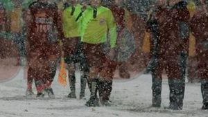 "Augustus a trimis jucătorii la vestiare ca să se încălzească!"