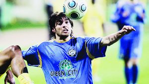 Brandan: "Să rămână Maradona!"