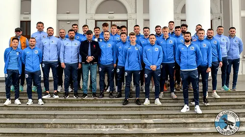 Corvinul joacă meciul anului și visează la o calificare istorică în semifinalele Cupei României. Florin Maxim, mesaj motivațional înaintea partidei cu CFR Cluj: ”Visul continuă”