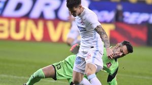 CFR Cluj, o nouă lovitură! Rivala FCSB la titlu s-a înțeles cu Cristiano Figueiredo. Ce urmează pentru Arlauskis și Cristi Bălgrădean