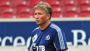 Curiosul caz al lui Dan Petrescu. A refuzat Steaua pe motiv că "99% m-am înțeles cu altă echipă." În Rusia a declarat însă altceva