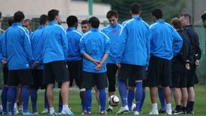 Primul transfer al Stelei:** e mijlocaș, are 20 de ani și e poreclit "noul Rădoi"!