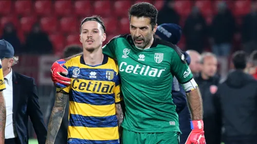 Parma are probleme după ce l-a îmbrăcat pe Gianluigi Buffon în Superman! Ce amendă trebuie să plătească italienii