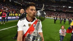A marcat golul decisiv în finala Cupei Libertadores, dar apoi a anunțat că pleacă de la echipă. Anunțul făcut în direct la TV: "Viața merge înainte"