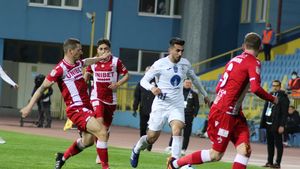 A fost dorit de FCSB și CFR Cluj, dar a ales Farul Constanța. „Am înțeles că merge acolo!”