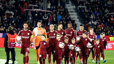 Probleme pentru Dan Petrescu, înaintea derby-ului cu Universitatea Craiova. Are doi accidentați și un titular este de două zile pe drum