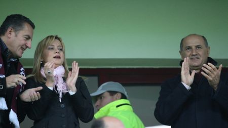 Stache a renunțat la Rapid!** Lui Copos i s-a făcut rău și a ajuns la spital! Vezi ce datorii are clubul!