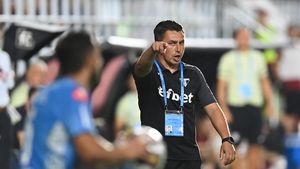 Ilie Poenaru s-a enervat după FCSB - UTA 2-1! Și-a băgat jucătorii în ședință chiar la Arena Națională. „Le-am spus niște adevăruri!”