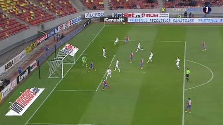 FOTO | Florin Tănase a "reușit" ratarea anului! Cum a putut să tragă din 3 metri. Reghecampf și-a pus mâinile în cap