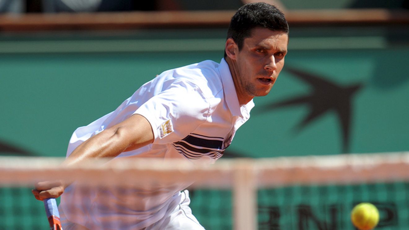 Hănescu**, în optimi la Montreal