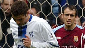 "Și alții au făcut la fel, dar au luat doar amendă! **Mutu a fost tratat așa pentru că este român!"