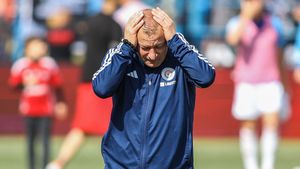 Probleme pentru Dorinel Munteanu la Oțelul Galați. Fotbalistul care a fost integralist în play-out și în finala Cupei României nu și-a mai prelungit contractul și a anunțat unde e dorit în Superliga: „Există și posibilitatea asta!”. EXCLUSIV