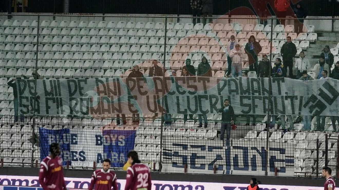 FOTO Dedicație specială de la olteni! Vezi bannerul fanilor Științei!