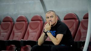 Petre Grigoraș nu a stat pe bancă la meciul cu Universitatea! Motivul pentru care tehnicianul nu a mers la Cluj 