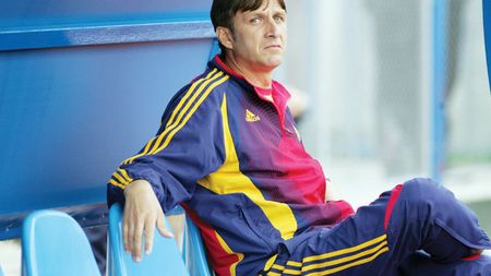 Cine va fi urmașul lui Raț?** Săndoi: "Generația trecută am avut 4 fundași stânga, acum am unul!"