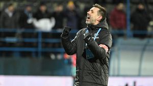 Transferul cu care Dinamo ar da lovitura în atac: „De mare clasă”