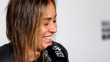 Paula Badosa a izbucnit în râs înaintea meciului cu Simona Halep: „Credeți că sunt favorită?”