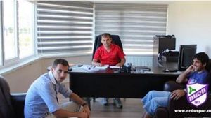 Șefii Galatei își mușcă pumnii de ciudă!** Cum a râs Bogdan Stancu de super vedetele "leilor"