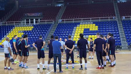 Jurnalul unei dimineți la FC Barcelona. "Cu siguranță, răspunsul în România ar fi fost de ce atât de dimineață, putem și la ora 11:00". Românul care gândește deja ca un profesionist