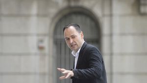 EXCLUSIV | O legendă a lui Dinamo a tăiat în carne vie: "Ă‚ia care-i suflă în ureche lui Negoiță o fac fals! Nu sunt buni nici de suflori, îi dădeau afară și de la teatru"