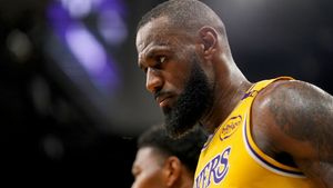 LeBron James a scris istorie în NBA! A doborât recordul legendar al lui Kareem Abdul-Jabbar