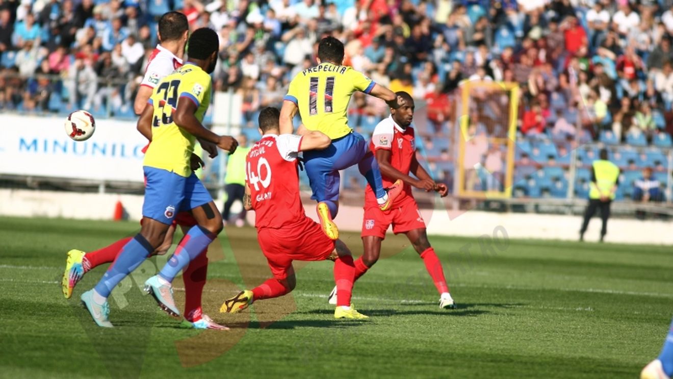 Steaua a defilat la Galați, dar Gâlcă rămâne cu gândul la Dinamo Kiev: "Sunt în continuare supărat". Despre contractele lui Adi Popa și Szukala: "Povești"
