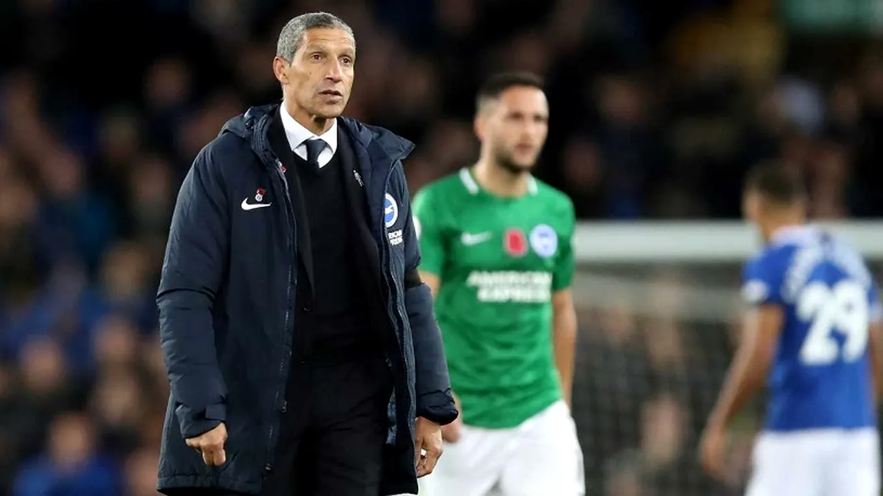 OFICIAL | Florin Andone a rămas fără antrenor! Brighton l-a demis pe Chris Hughton, la o zi după încheierea sezonului în Premier League