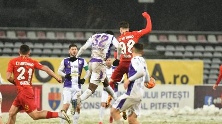 FC Argeș - FCSB 0-0. Trupa lui Toni Petrea, pas greșit în lupta pentru titlu în zăpada de la Pitești! Dennis Man și Florinel Coman, ghinioniștii zilei, Florin Tănase schimbat la pauză