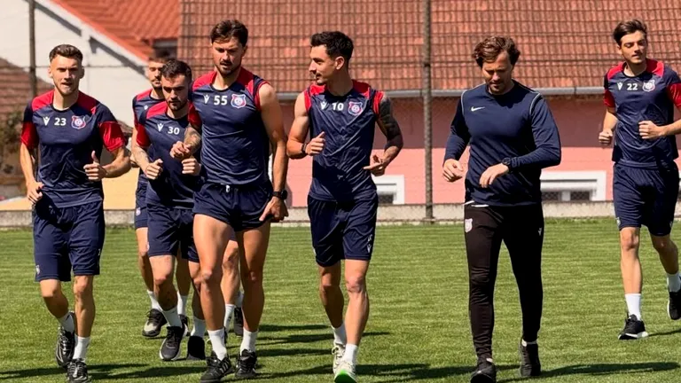 FC Bihor, acord încheiat cu fotbalistul care ”era tras de impresar” la altă echipă. Erik Lincar are și un nou preparator fizic