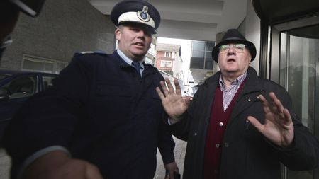 Dumitru Dragomir, dezvăluiri despre cum fostul secretar general al PSD a vrut să-l „curețe” de la LPF. „A fost aproape să mă dea jos!” Cum a reușit să-și salveze postul | VIDEO EXCLUSIV ProSport LIVE