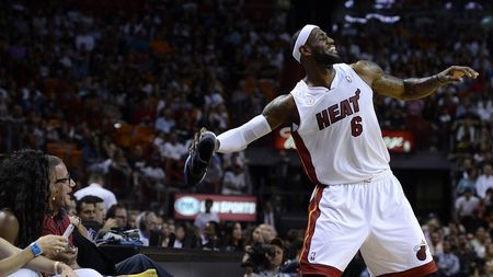 LeBron, mai bun ca Jordan? Starul lui Heat a reușit să devină pentru a patra oară MVP al NBA!