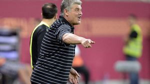 Andone a vrut să renunțe la Bastos când a venit la Cluj:** "E un rezultat fantastic!" CFR, lovită de blestemul accidentărilor: Sougou, internat la 'Neuro'