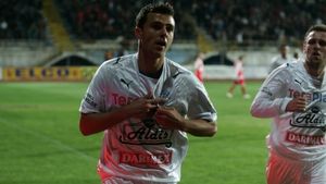 "Moraes se potrivește jocului Stelei"** Cum îl descriu steliștii pe înlocuitorul lui Stancu