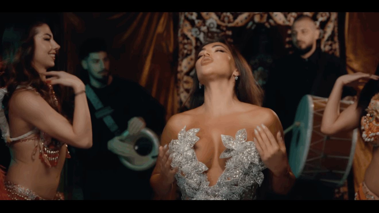 E din ce în ce mai serioasă relația dintre cântăreață și fotbalistul cu 13 ani mai tânăr: „Mici răutăți”