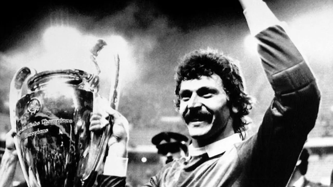 Mănușile lui Duckadam de la Sevilla '86 vin în țară după două decenii! Unde pot românii să vadă simbolul de legendă din Cupa Campionilor câștigată de Steaua București: ''A fost visul meu!'' | VIDEO