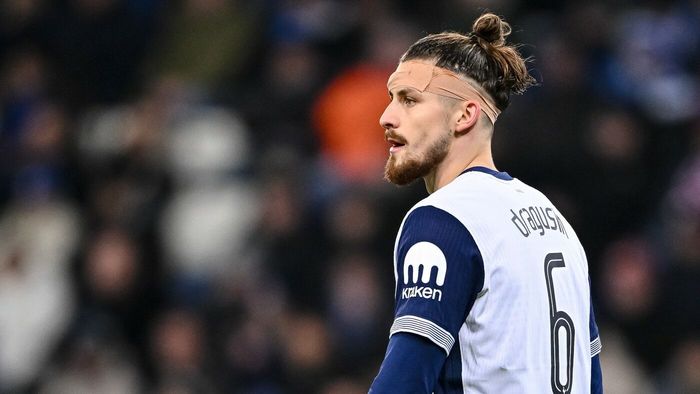 Fostul patron al lui Radu Drăgușin de la Tottenham, implicat într-un imens scandal de pariuri. Ce legătură are Donald Trump cu cazul său