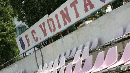 EXCLUSIV Primul pas spre destrămarea Academiei Stelei!** Primul om care se REVOLTĂ‚ în fața atitudinii lui Becali