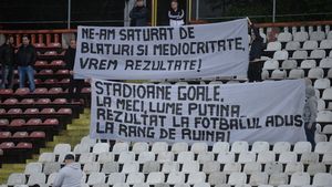 Ultrașii lui Dinamo au transmis un mesaj dur în timpul partidei cu Gaz Metan: "Ne-am săturat! Ați dus fotbalul la rang de ruină"