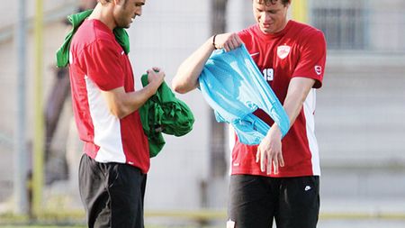 Cei de la Inverness nu au trimis cartea verde a lui Niculae