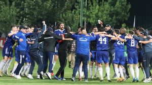Rapperii din Craiova Byga CIA și el Nino sunt alături de Peluza Sud 97 și FC Universitatea Craiova, „Ne vedem duminică în Centrul vechi!” | VIDEO