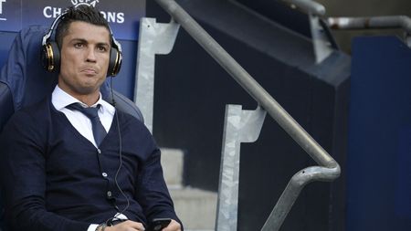 Ce afacere își deschide Cristiano Ronaldo la Madrid! 15.000 de euro ca să nu folosești telefonul mobil