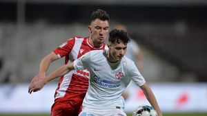 FCSB riscă să piardă încă un jucător! Adrian Niță, titularizat cu Universitatea Craiova după ce a suferit o ruptură musculară