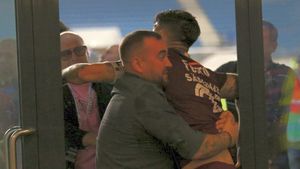 Ironii, după suspendarea indulgentă primită de Cristi Săpunaru: „E prea exagerat! Nu trebuia să-i dea nimic”