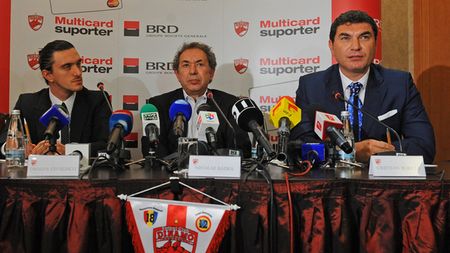 Fanii "câinilor" au luat foc:** "Badea e stelist! A ajuns la Dinamo pentru că posturile la celelalte echipe mari din Capitală erau ocupate"